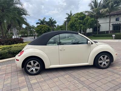 2006 Volkswagen New Beetle Convertible 2.5  convertible - Photo 5 - Pompano Beach, FL 33069