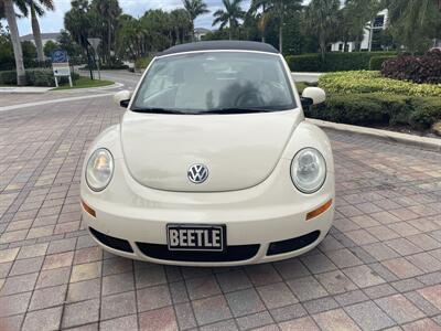 2006 Volkswagen New Beetle Convertible 2.5  convertible - Photo 23 - Pompano Beach, FL 33069