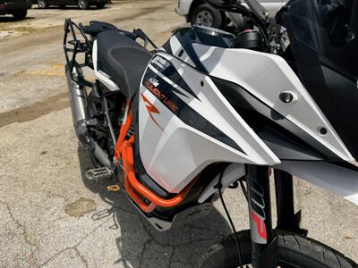 2017 KTM Adventure 1090 R  WOW !! only 7,878 miles !!! SUPER CLEAN !! EXAUST SYSTEM!! AMAZING !! - Photo 11 - Pompano Beach, FL 33069