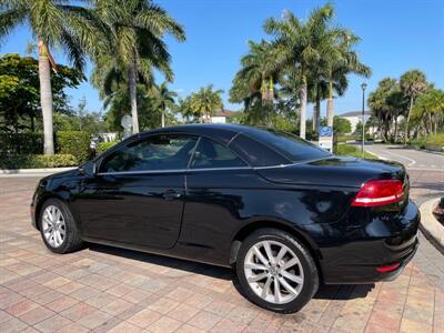 2012 Volkswagen Eos Komfort SULEV  convertible - Photo 23 - Pompano Beach, FL 33069