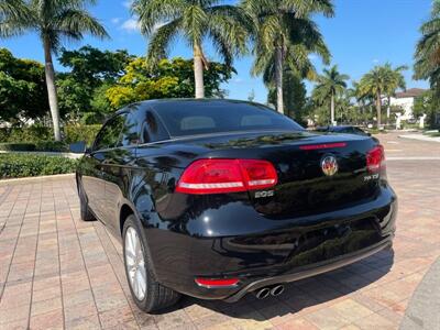 2012 Volkswagen Eos Komfort SULEV  convertible - Photo 18 - Pompano Beach, FL 33069