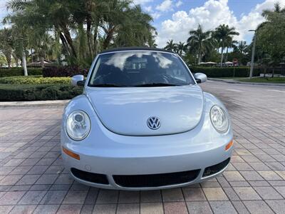 2010 Volkswagen New Beetle Convertible GLS  WOW !! LOW MILES !! GREAT COLOR COMBO !!954-902-9298 - Photo 4 - Pompano Beach, FL 33069