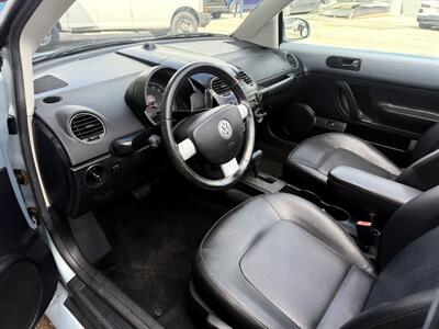 2010 Volkswagen New Beetle Convertible GLS  WOW !! LOW MILES !! GREAT COLOR COMBO !!954-902-9298 - Photo 70 - Pompano Beach, FL 33069