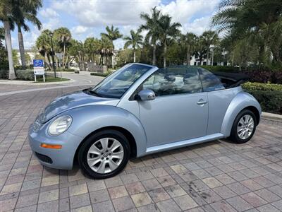 2010 Volkswagen New Beetle Convertible GLS  WOW !! LOW MILES !! GREAT COLOR COMBO !!954-902-9298 - Photo 13 - Pompano Beach, FL 33069