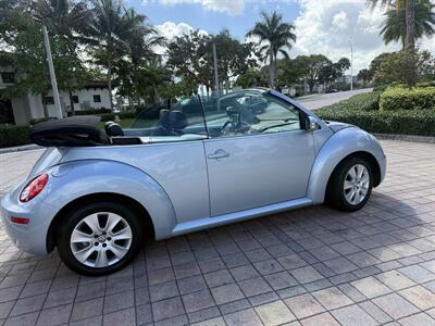 2010 Volkswagen New Beetle Convertible GLS  WOW !! LOW MILES !! GREAT COLOR COMBO !!954-902-9298 - Photo 38 - Pompano Beach, FL 33069