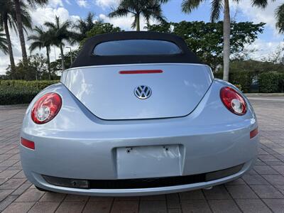 2010 Volkswagen New Beetle Convertible GLS  WOW !! LOW MILES !! GREAT COLOR COMBO !!954-902-9298 - Photo 37 - Pompano Beach, FL 33069