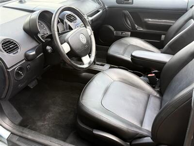 2010 Volkswagen New Beetle Convertible GLS  WOW !! LOW MILES !! GREAT COLOR COMBO !!954-902-9298 - Photo 81 - Pompano Beach, FL 33069