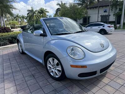 2010 Volkswagen New Beetle Convertible GLS  WOW !! LOW MILES !! GREAT COLOR COMBO !!954-902-9298 - Photo 9 - Pompano Beach, FL 33069