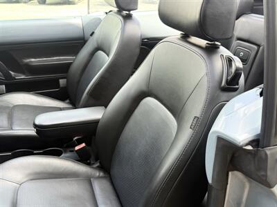 2010 Volkswagen New Beetle Convertible GLS  WOW !! LOW MILES !! GREAT COLOR COMBO !!954-902-9298 - Photo 82 - Pompano Beach, FL 33069