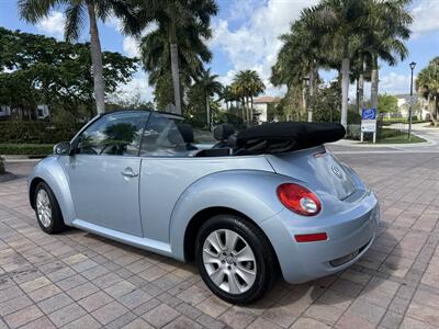 2010 Volkswagen New Beetle Convertible GLS  WOW !! LOW MILES !! GREAT COLOR COMBO !!954-902-9298 - Photo 48 - Pompano Beach, FL 33069
