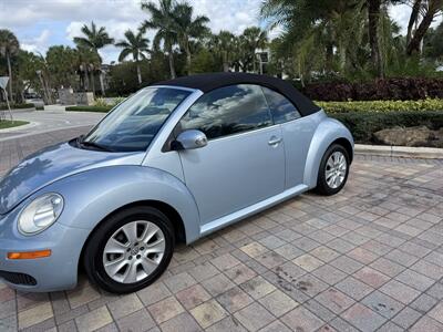 2010 Volkswagen New Beetle Convertible GLS  WOW !! LOW MILES !! GREAT COLOR COMBO !!954-902-9298 - Photo 6 - Pompano Beach, FL 33069