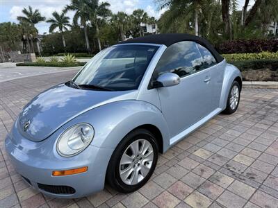 2010 Volkswagen New Beetle Convertible GLS  WOW !! LOW MILES !! GREAT COLOR COMBO !!954-902-9298 - Photo 31 - Pompano Beach, FL 33069