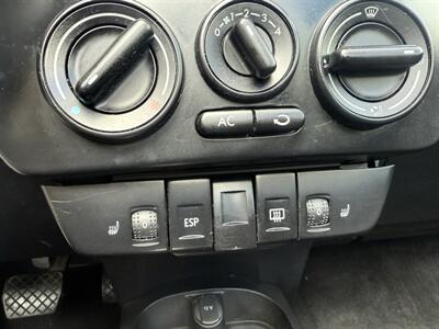 2010 Volkswagen New Beetle Convertible GLS  WOW !! LOW MILES !! GREAT COLOR COMBO !!954-902-9298 - Photo 73 - Pompano Beach, FL 33069