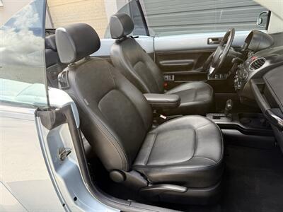 2010 Volkswagen New Beetle Convertible GLS  WOW !! LOW MILES !! GREAT COLOR COMBO !!954-902-9298 - Photo 63 - Pompano Beach, FL 33069