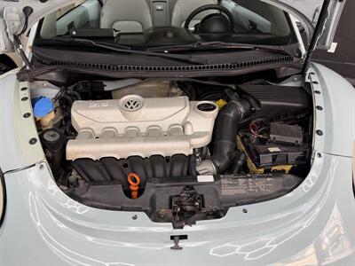 2006 Volkswagen Beetle 2.5 RARE COLOR !! BABY BLUE !! HOT SELLER LOW MILES !!! CALL NOW 954-902-9298 MATT - Photo 15 - Pompano Beach, FL 33069