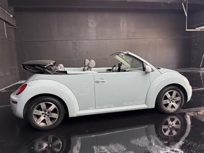 2006 Volkswagen Beetle 2.5 RARE COLOR !! BABY BLUE !! HOT SELLER LOW MILES !!! CALL NOW 954-902-9298 MATT - Photo 26 - Pompano Beach, FL 33069