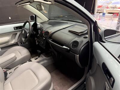 2006 Volkswagen Beetle 2.5 RARE COLOR !! BABY BLUE !! HOT SELLER LOW MILES !!! CALL NOW 954-902-9298 MATT - Photo 34 - Pompano Beach, FL 33069