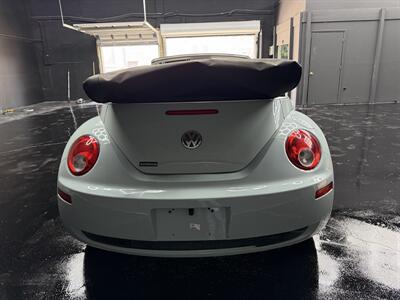 2006 Volkswagen Beetle 2.5 RARE COLOR !! BABY BLUE !! HOT SELLER LOW MILES !!! CALL NOW 954-902-9298 MATT - Photo 11 - Pompano Beach, FL 33069