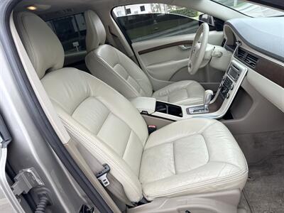 2011 Volvo XC70 3.2  wow !! LOW MILES 85K !!! 1 OWNER CAR !!954-902-9298!! - Photo 16 - Pompano Beach, FL 33069