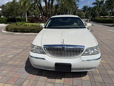2005 Lincoln Town Car Signature Limited WOW !!! ONLY 67K MILES !! HEATER SEATS !! BIMINI TOP !! CLEAN CARFAX !! RARE TO FIND !!954-902-9298 - Photo 32 - Pompano Beach, FL 33069