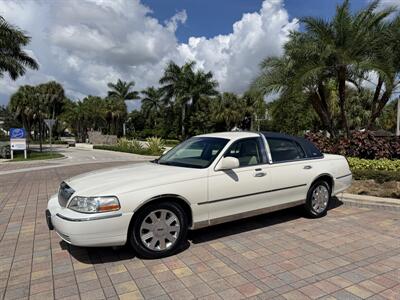 2005 Lincoln Town Car Signature Limited WOW !!! ONLY 67K MILES !! HEATER SEATS !! BIMINI TOP !! CLEAN CARFAX !! RARE TO FIND !!954-902-9298 - Photo 7 - Pompano Beach, FL 33069