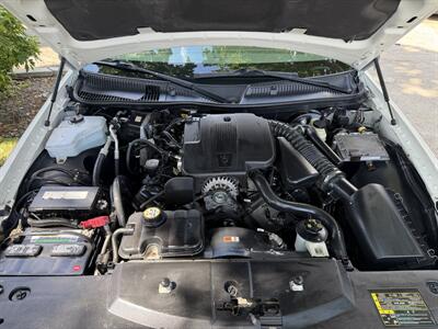2005 Lincoln Town Car Signature Limited WOW !!! ONLY 67K MILES !! HEATER SEATS !! BIMINI TOP !! CLEAN CARFAX !! RARE TO FIND !!954-902-9298 - Photo 19 - Pompano Beach, FL 33069