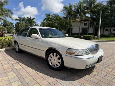2005 Lincoln Town Car Signature Limited WOW !!! ONLY 67K MILES !! HEATER SEATS !! BIMINI TOP !! CLEAN CARFAX !! RARE TO FIND !!954-902-9298 - Photo 39 - Pompano Beach, FL 33069