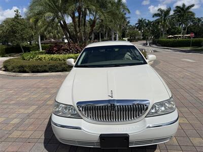2005 Lincoln Town Car Signature Limited WOW !!! ONLY 67K MILES !! HEATER SEATS !! BIMINI TOP !! CLEAN CARFAX !! RARE TO FIND !!954-902-9298 - Photo 13 - Pompano Beach, FL 33069