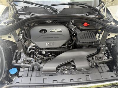 2016 MINI Clubman Cooper   - Photo 45 - Pompano Beach, FL 33069