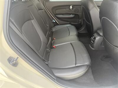 2016 MINI Clubman Cooper   - Photo 9 - Pompano Beach, FL 33069