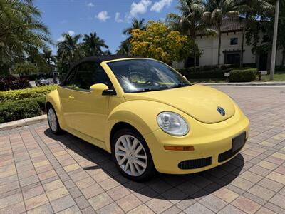 2008 Volkswagen New Beetle Convertible SE  WOW,!! YELLOW HARD TO FIND !!! POWER TOP !!HTD SETAS !!! CARFAX !!  954-902-9298 - Photo 33 - Pompano Beach, FL 33069