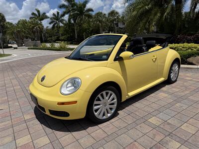 2008 Volkswagen New Beetle Convertible SE  WOW,!! YELLOW HARD TO FIND !!! POWER TOP !!HTD SETAS !!! CARFAX !!  954-902-9298 - Photo 38 - Pompano Beach, FL 33069