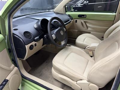 2005 Volkswagen Beetle GLS WOW !! SUPER LOW MILES 75K !! RARE COLOR !! HARD TO FIND IT COUPE!! 954-902-9298 - Photo 15 - Pompano Beach, FL 33069