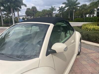 2005 Volkswagen New Beetle Convertible GLS  convertible - Photo 31 - Pompano Beach, FL 33069