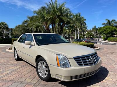 2010 Cadillac DTS 4.6L V8  sedan - Photo 5 - Pompano Beach, FL 33069