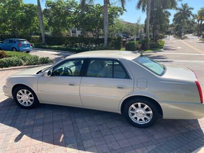 2010 Cadillac DTS 4.6L V8  sedan - Photo 18 - Pompano Beach, FL 33069