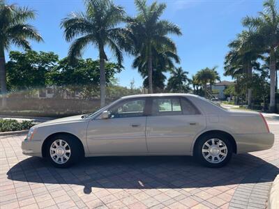 2010 Cadillac DTS 4.6L V8  sedan - Photo 4 - Pompano Beach, FL 33069