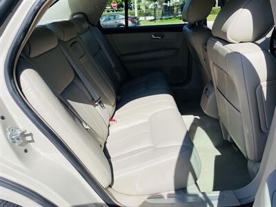 2010 Cadillac DTS 4.6L V8  sedan - Photo 26 - Pompano Beach, FL 33069