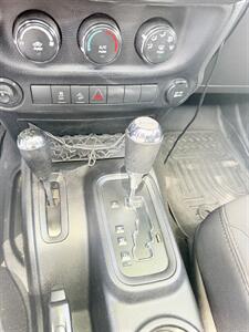 2014 Jeep Wrangler Unlimited Sport  WOW !! JEEP WRANGLER SPORT !! ONLY 122K !!! BRAND NEW WRAP !! CALL TODAY 954-902-9298 MATT - Photo 55 - Pompano Beach, FL 33069