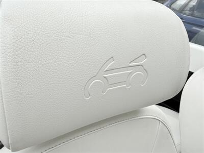 2007 Volkswagen New Beetle Convertible Triple White  WOW!! TRIPLE WHITE EDDITION!! 82k !! - Photo 8 - Pompano Beach, FL 33069