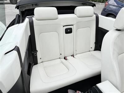 2007 Volkswagen New Beetle Convertible Triple White  WOW!! TRIPLE WHITE EDDITION!! 82k !! - Photo 14 - Pompano Beach, FL 33069