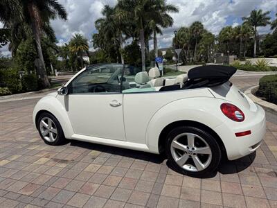 2007 Volkswagen New Beetle Convertible Triple White  WOW!! TRIPLE WHITE EDDITION!! 82k !! - Photo 44 - Pompano Beach, FL 33069