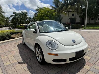 2007 Volkswagen New Beetle Convertible Triple White  WOW!! TRIPLE WHITE EDDITION!! 82k !! - Photo 38 - Pompano Beach, FL 33069