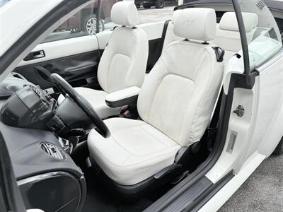 2007 Volkswagen New Beetle Convertible Triple White  WOW!! TRIPLE WHITE EDDITION!! 82k !! - Photo 34 - Pompano Beach, FL 33069