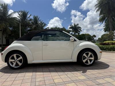 2007 Volkswagen New Beetle Convertible Triple White  WOW!! TRIPLE WHITE EDDITION!! 82k !! - Photo 63 - Pompano Beach, FL 33069