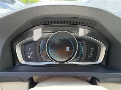 2016 Volvo V60 T5 Drive-E Premier  WOW!!! ONLY 83K MILES !! RARE COLOR !! 1 OWNER CAR !! 954-902-9298 MATT - Photo 44 - Pompano Beach, FL 33069