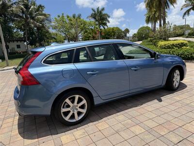 2016 Volvo V60 T5 Drive-E Premier  WOW!!! ONLY 83K MILES !! RARE COLOR !! 1 OWNER CAR !! 954-902-9298 MATT - Photo 10 - Pompano Beach, FL 33069