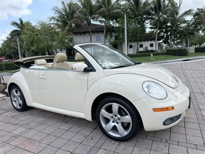 2006 Volkswagen New Beetle Convertible 2.5   - Photo 1 - Pompano Beach, FL 33069