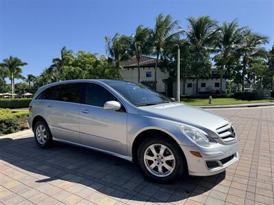 2007 Mercedes-Benz R 350 WOW !! R 350 !!4 MATIC !! AWD CARFAX - Photo 1 - Pompano Beach, FL 33069