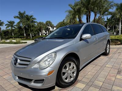 2007 Mercedes-Benz R 350 WOW !! R 350 !!4 MATIC !! AWD CARFAX - Photo 2 - Pompano Beach, FL 33069